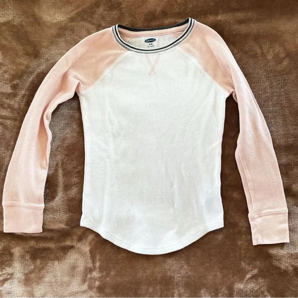 Old Navy Girls White and Peach Raglan Shirt Cotton Size M/ 8